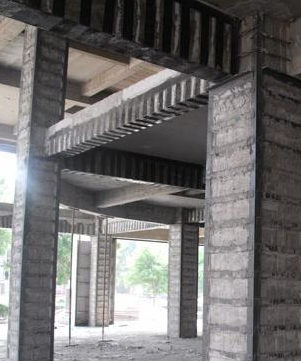 外包型钢加固法加固